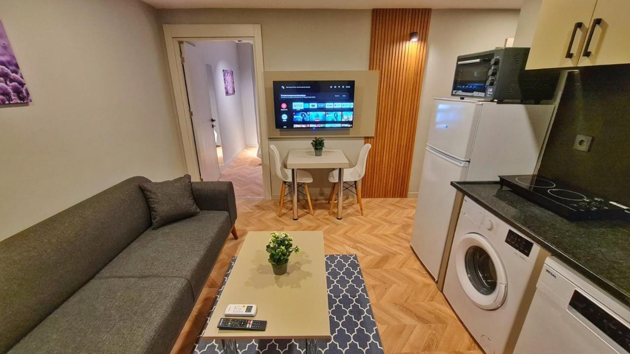 Moon Suites Анталия Екстериор снимка