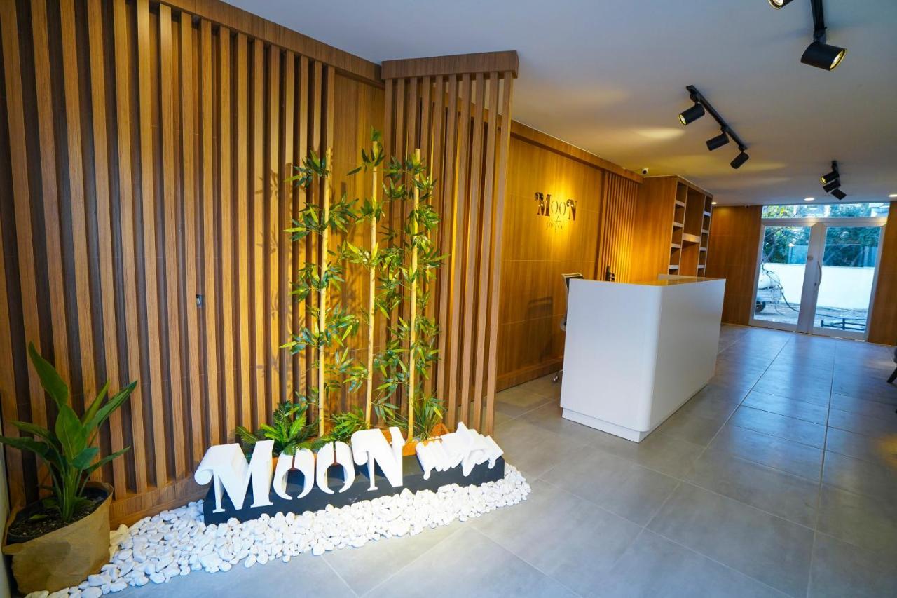 Moon Suites Анталия Екстериор снимка