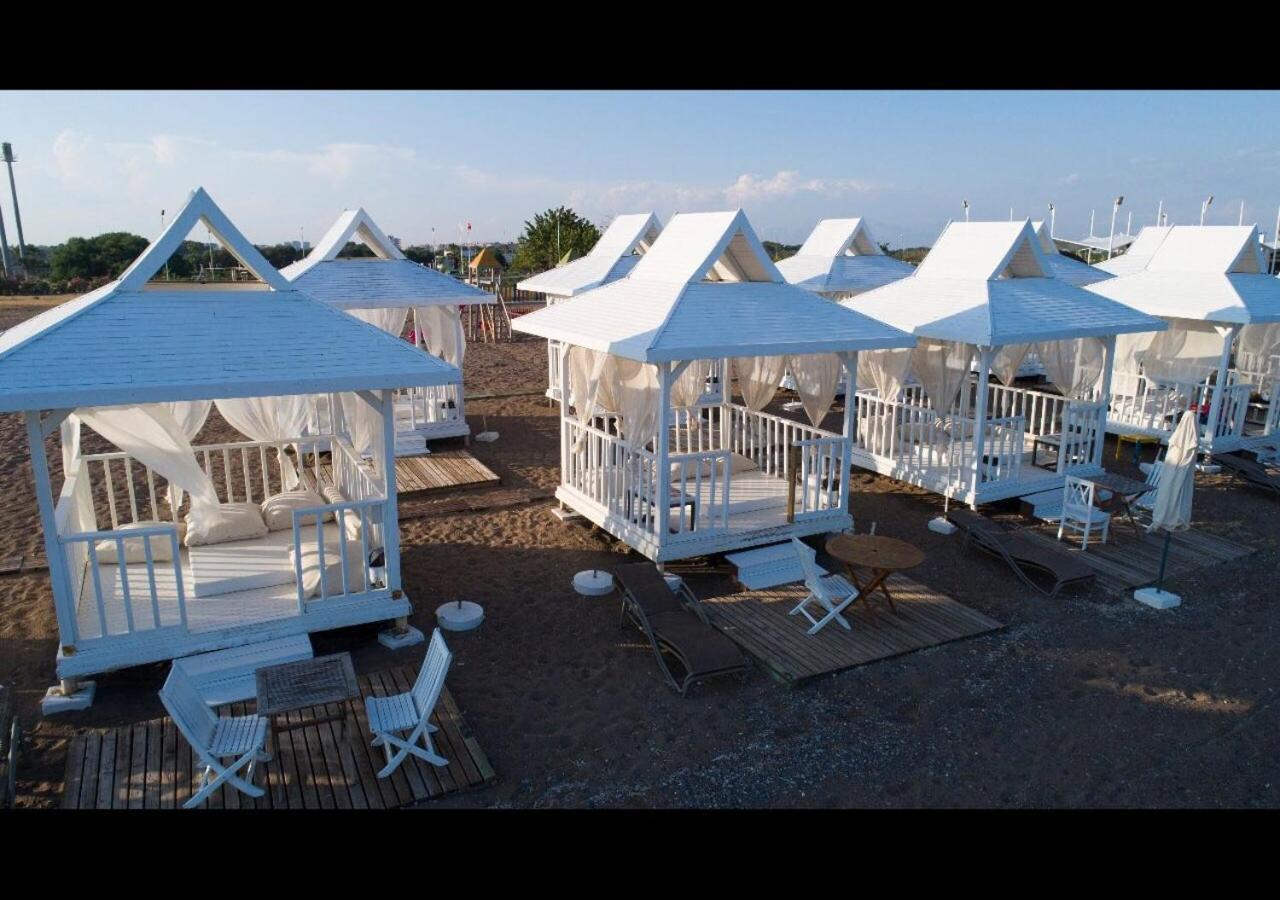 Moon Suites Анталия Екстериор снимка