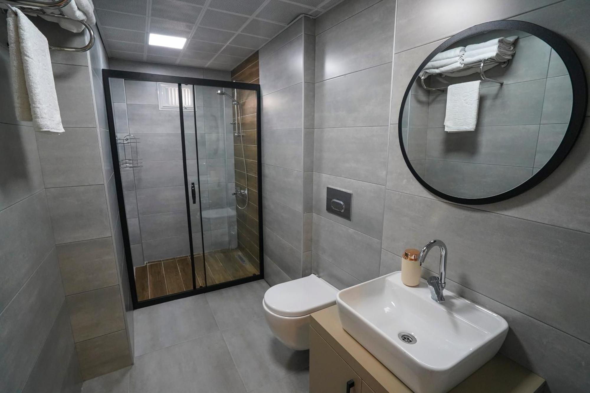 Moon Suites Анталия Екстериор снимка